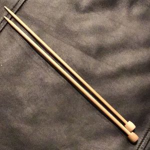 2 - Bamboo knitting needles